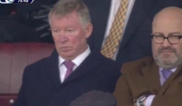 Man Utd 0-3 Liverpool: Sir Alex “mặt cắt không còn giọt máu”